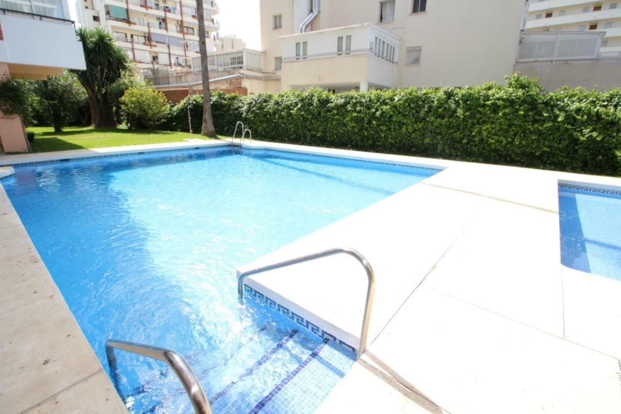 Apartamento Playa Fontanilla Marbella Exterior photo