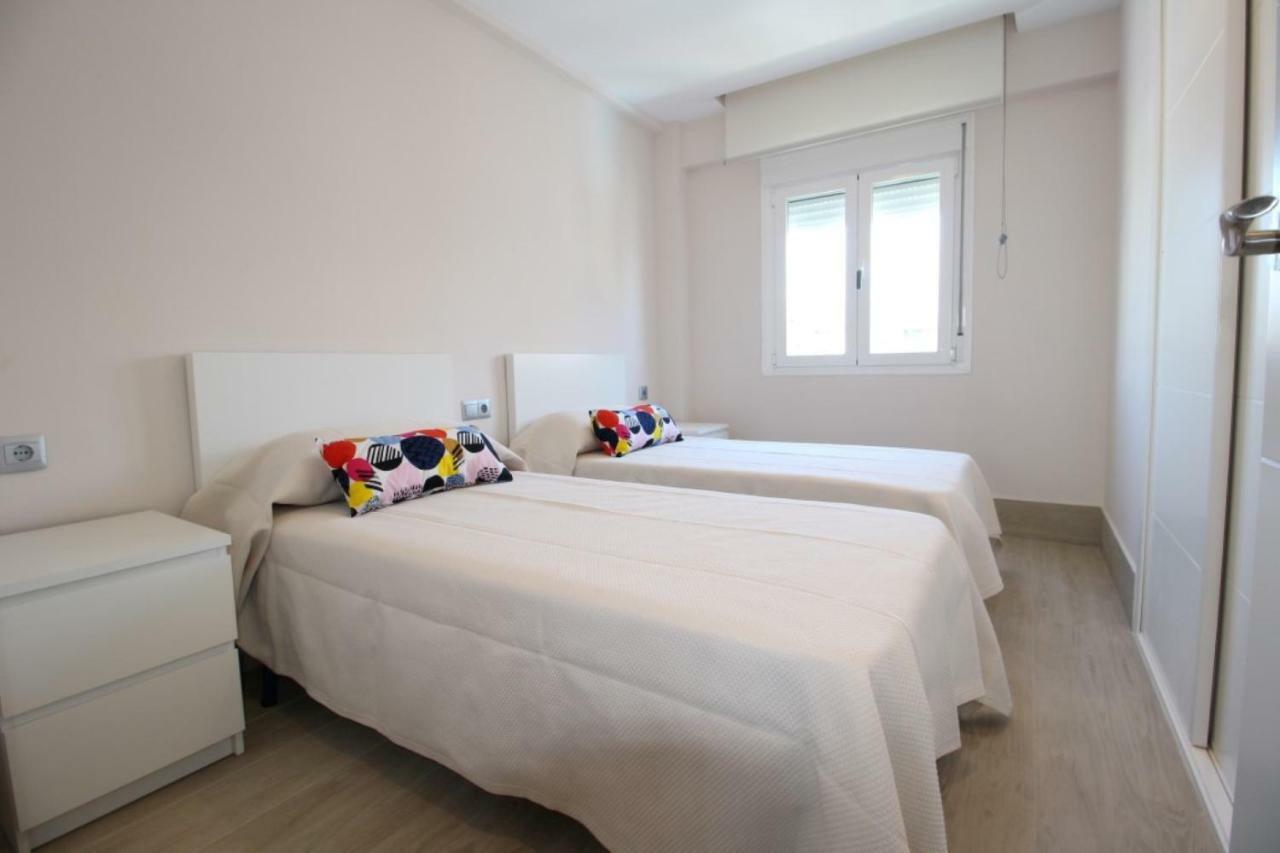 Apartamento Playa Fontanilla Marbella Exterior photo